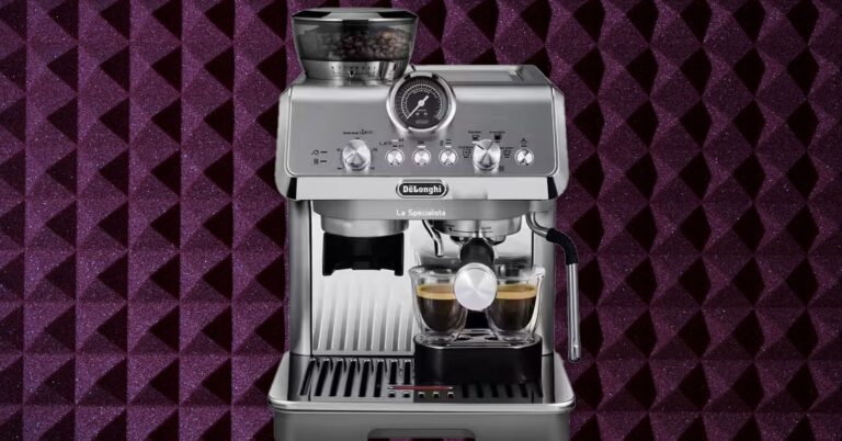 Delonghi Specialista Arte Evo Espresso Machine Abstract Background SOURCE Delonghi