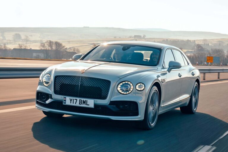 bentley flying spur speed front three quarter