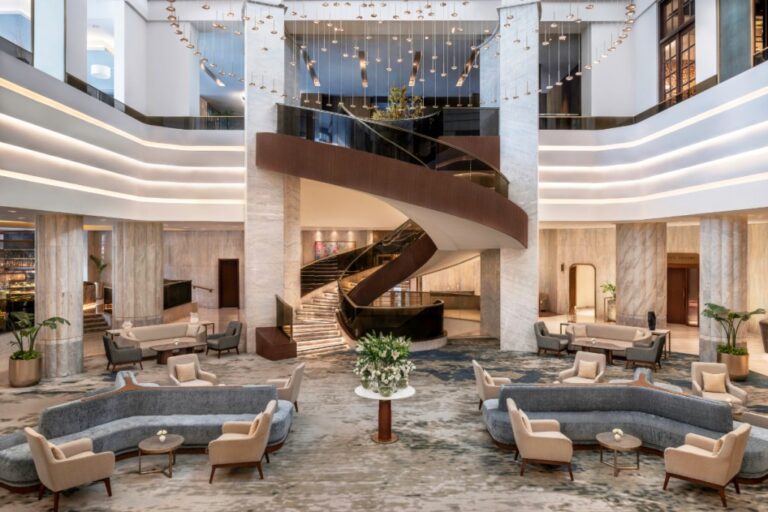 accor hotel lobby